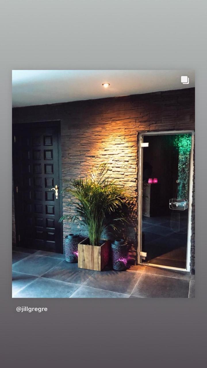 Maison Beau Bed and Breakfast Zonhoven Esterno foto